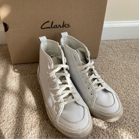 Clarks Roxy Hi White Leather Sneakers - Picture 1 of 5